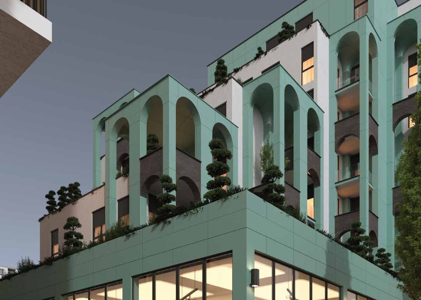 Detaj i fasadës me harqe dhe gjelbërim në Golden Tower